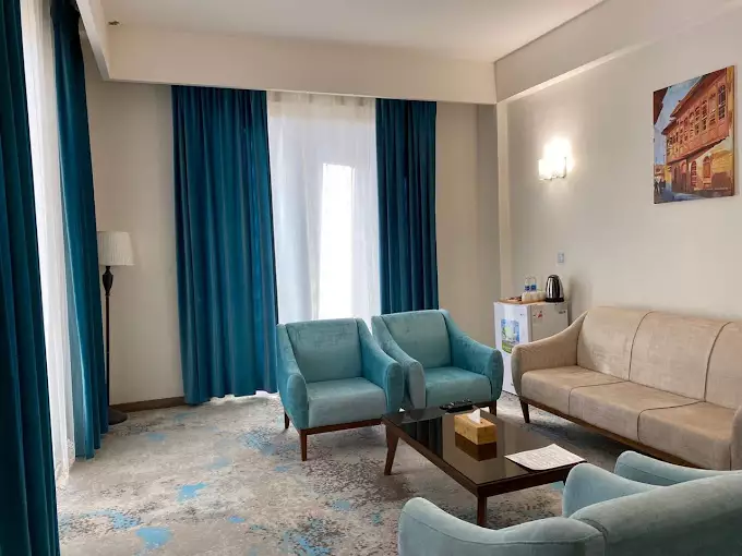 فندق Khawarnaq Palace Hotel | حجز الفنادق بأفضل الأسعار والعروض - سندباد لکل رحلاتک