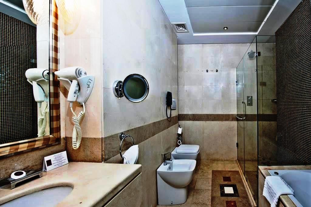 فندق Century Hotel Doha | حجز الفنادق بأفضل الأسعار والعروض - سندباد لکل رحلاتک
