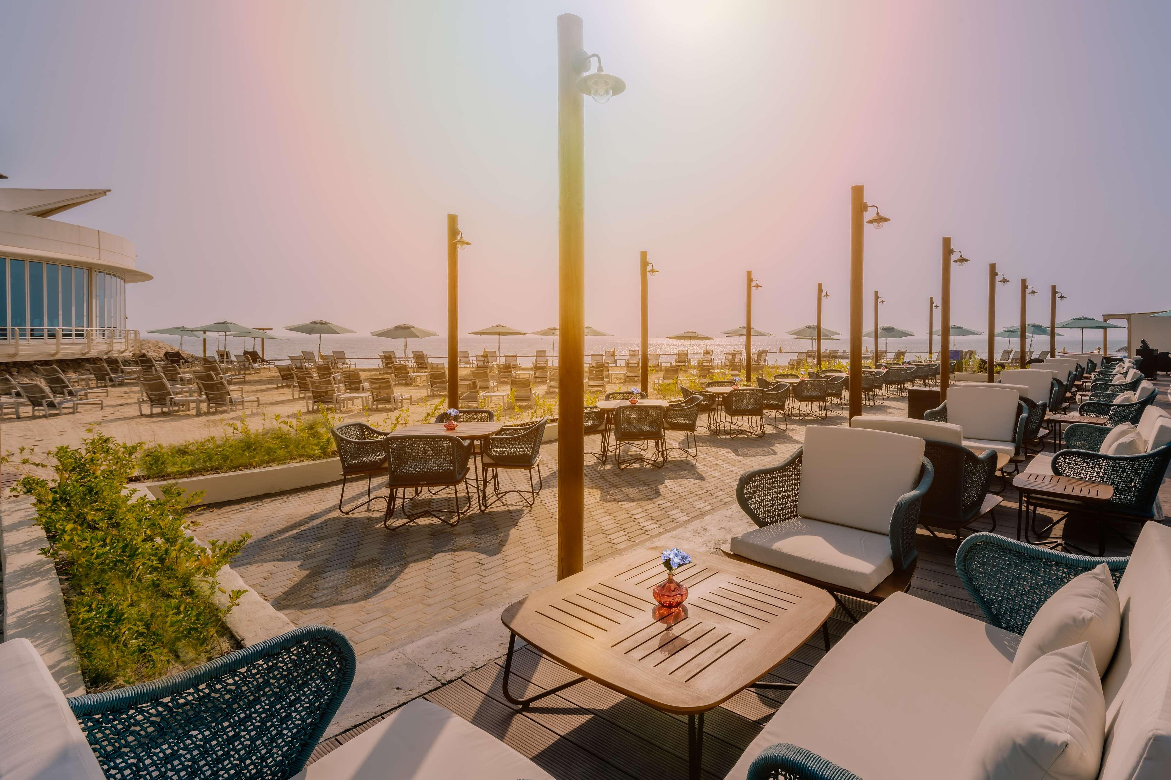 فندق Hilton Doha | حجز الفنادق بأفضل الأسعار والعروض - سندباد لکل رحلاتک