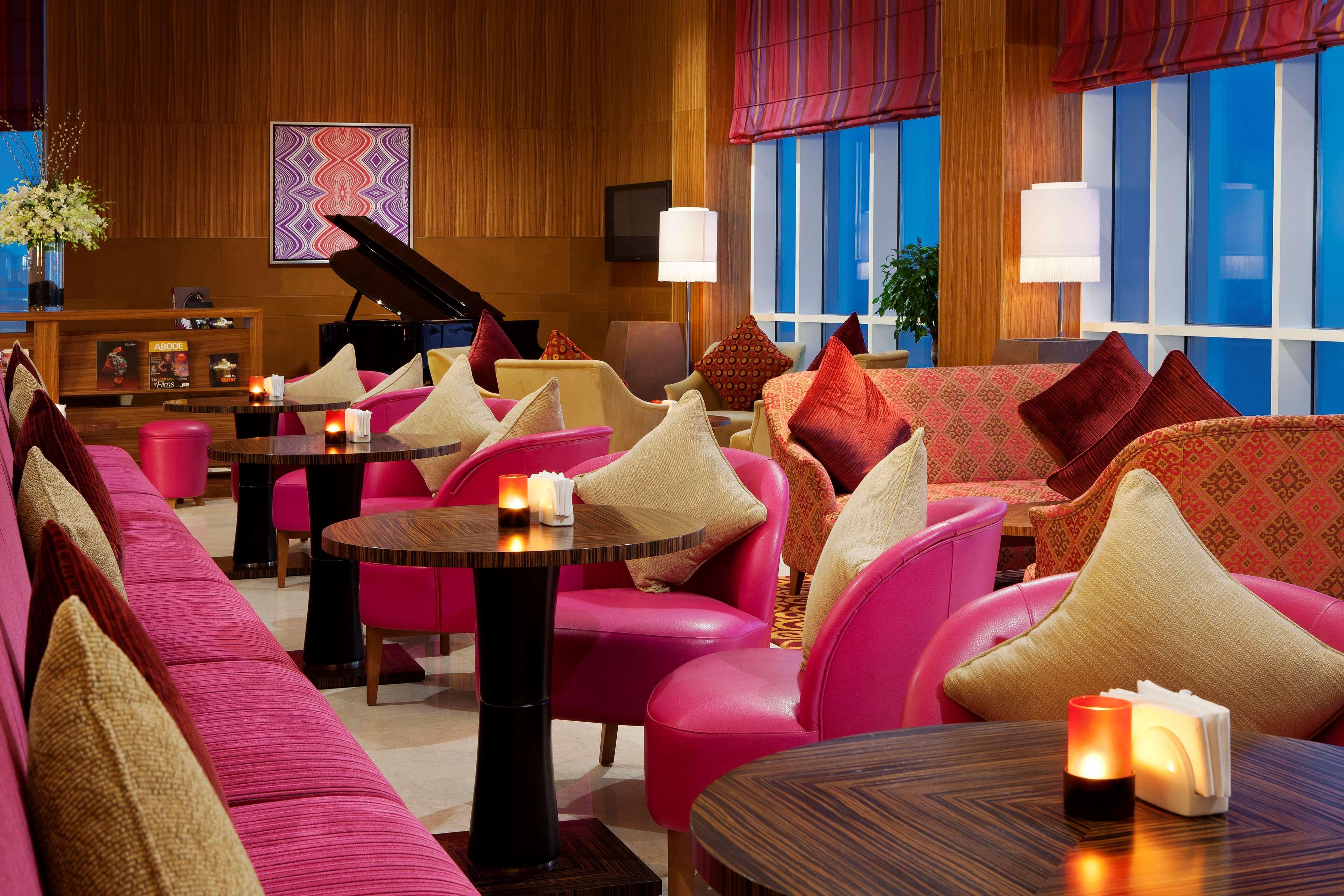 فندق Hilton Doha | حجز الفنادق بأفضل الأسعار والعروض - سندباد لکل رحلاتک