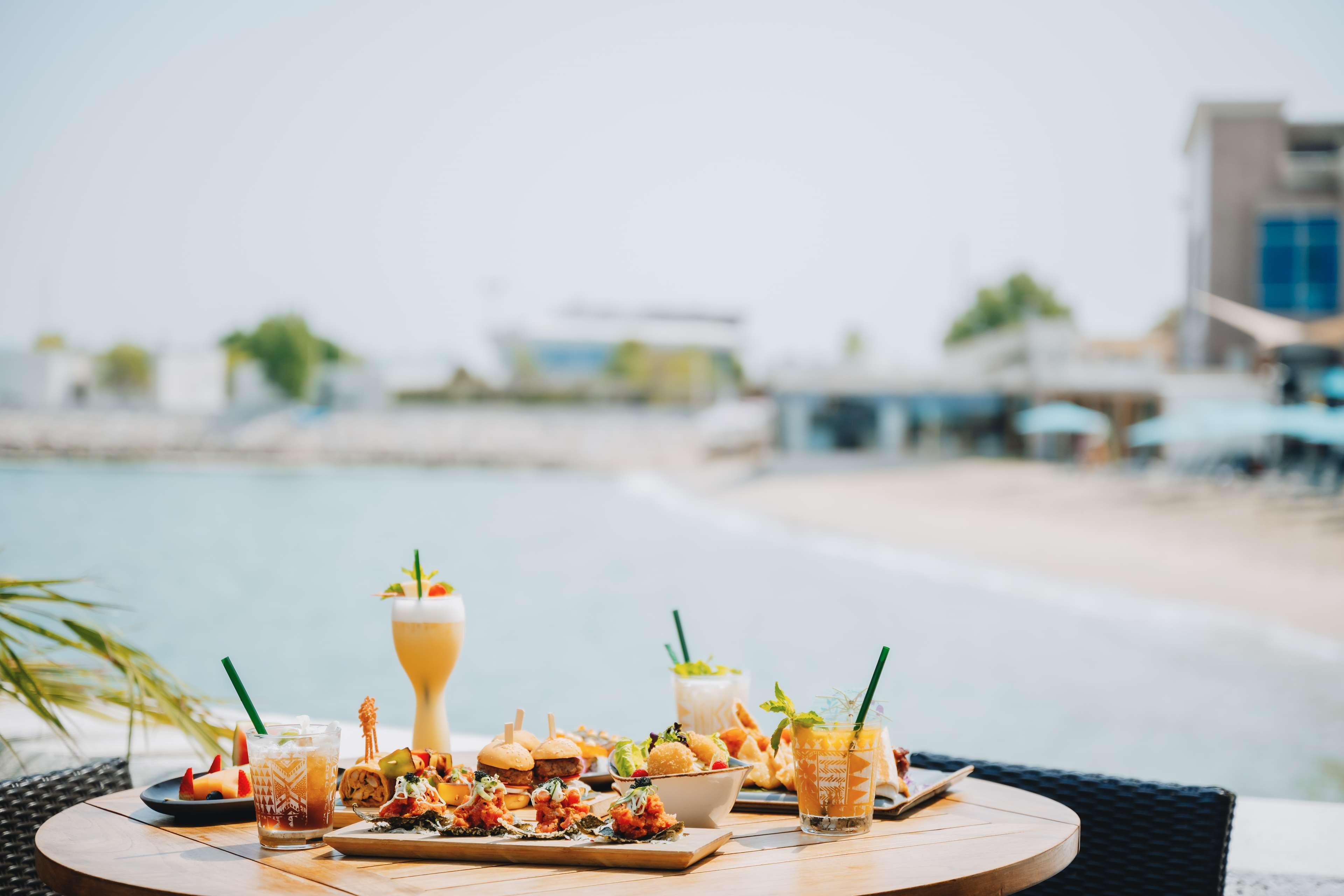 فندق Hilton Doha | حجز الفنادق بأفضل الأسعار والعروض - سندباد لکل رحلاتک