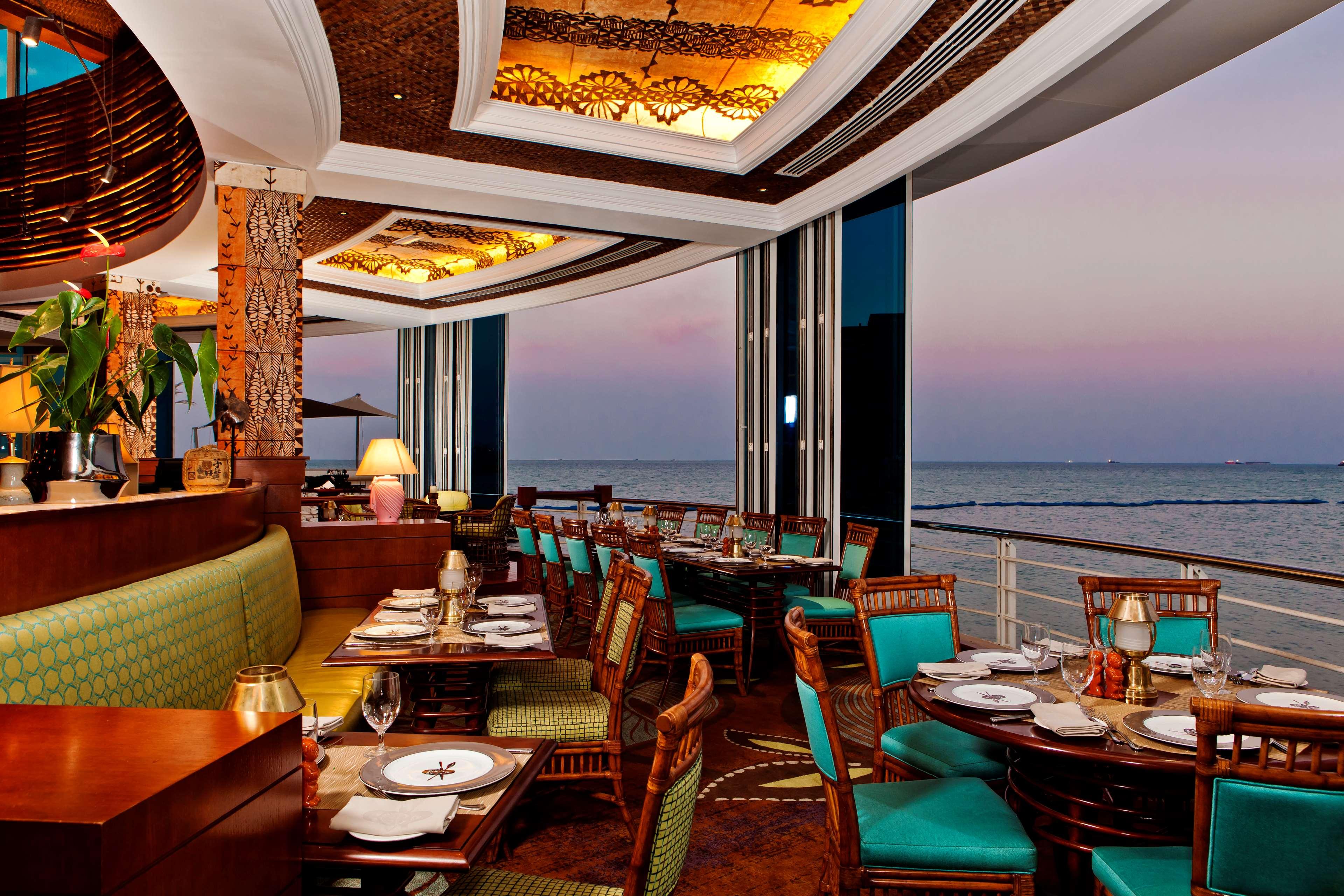 فندق Hilton Doha | حجز الفنادق بأفضل الأسعار والعروض - سندباد لکل رحلاتک