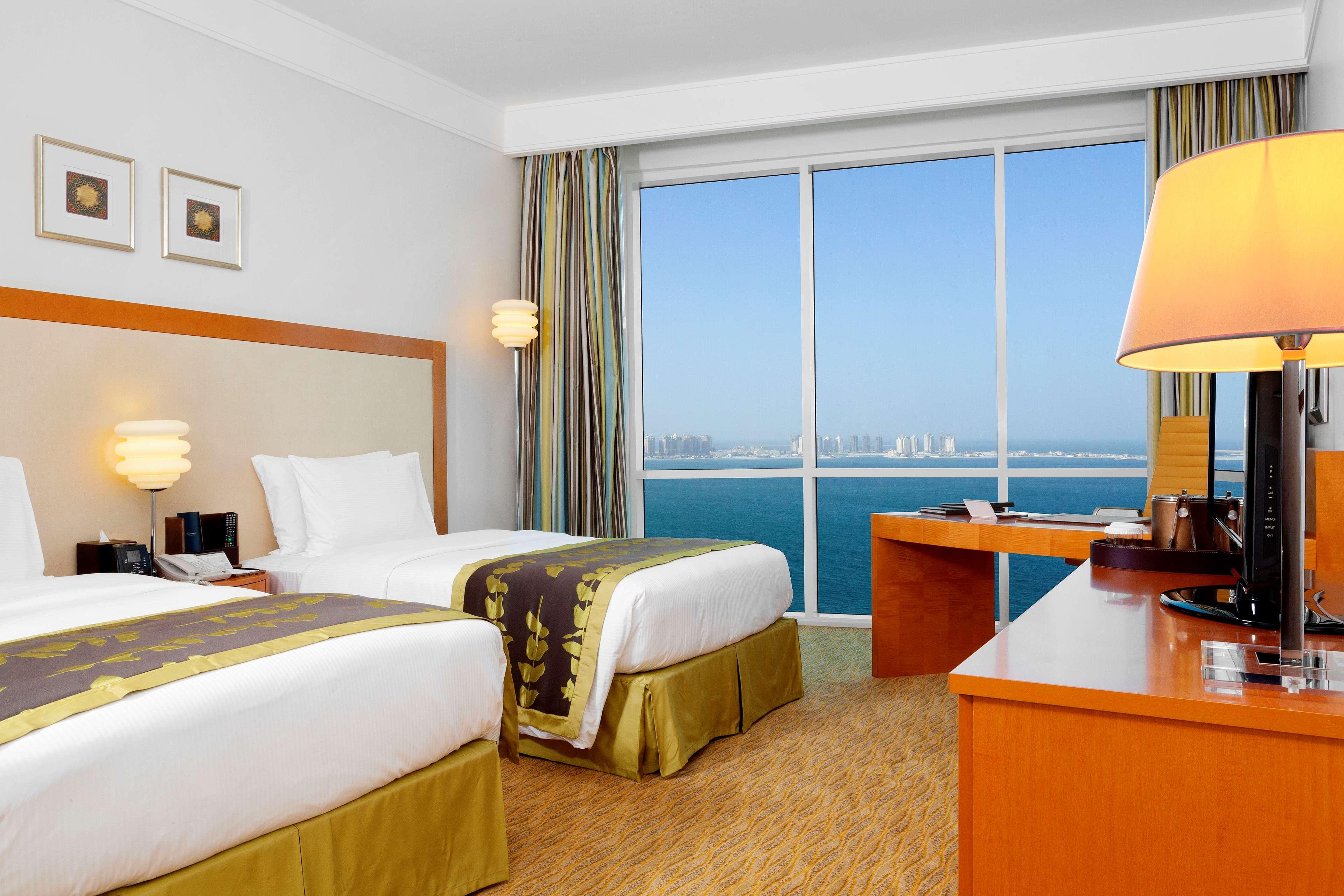 فندق Hilton Doha | حجز الفنادق بأفضل الأسعار والعروض - سندباد لکل رحلاتک