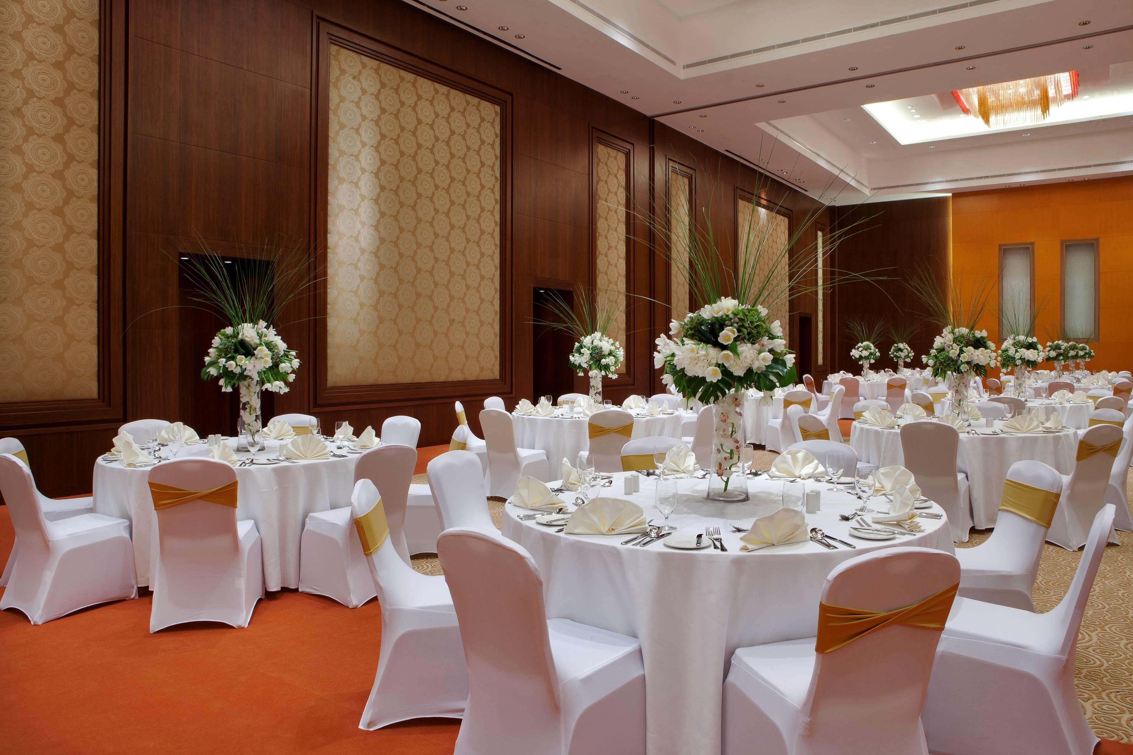 فندق Hilton Doha | حجز الفنادق بأفضل الأسعار والعروض - سندباد لکل رحلاتک