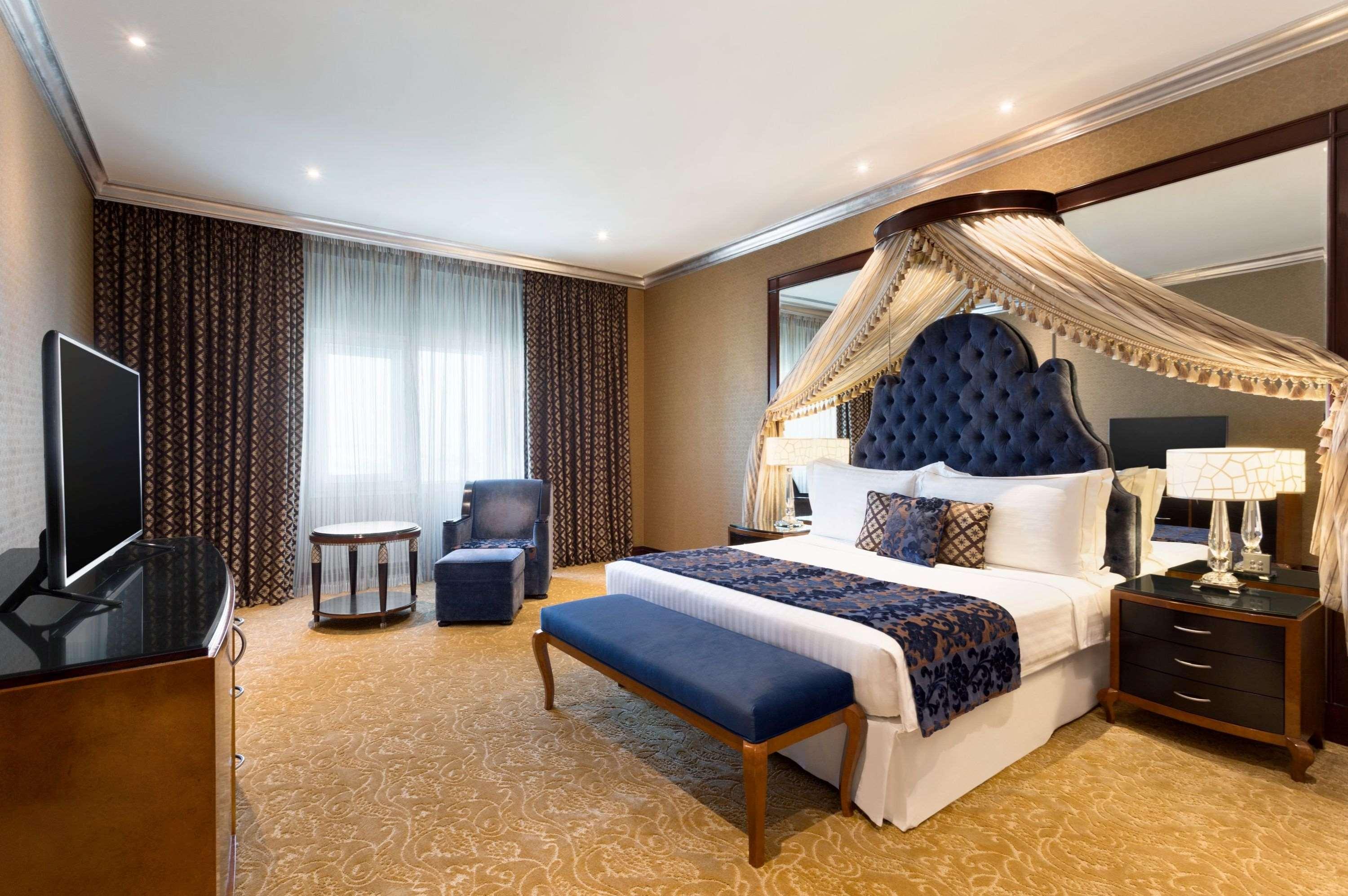 فندق Wyndham Grand Regency Doha | حجز الفنادق بأفضل الأسعار والعروض - سندباد لکل رحلاتک