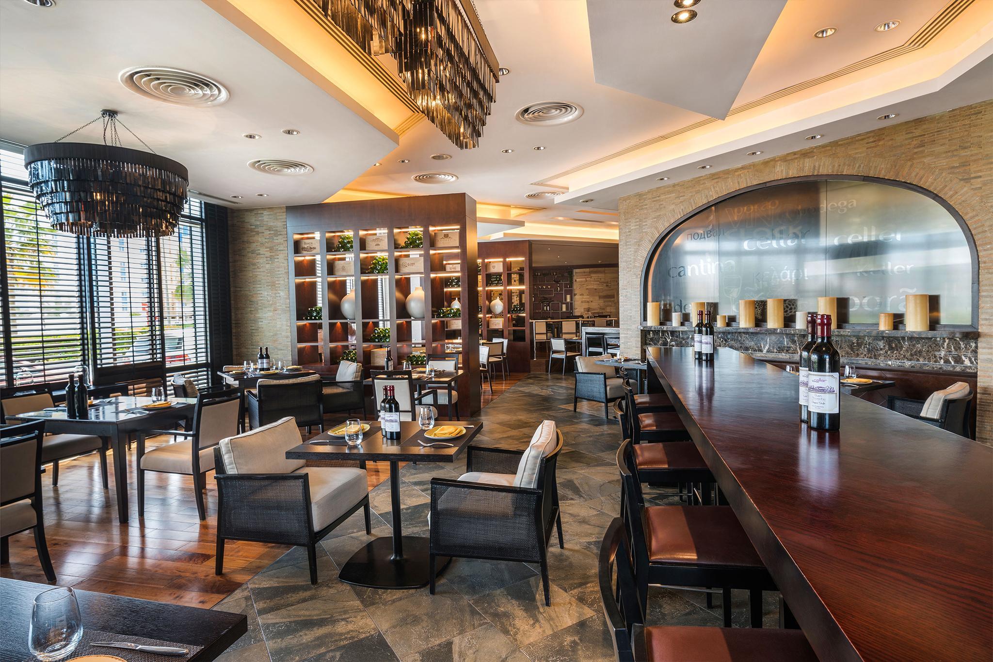 فندق Oryx Rotana | حجز الفنادق بأفضل الأسعار والعروض - سندباد لکل رحلاتک