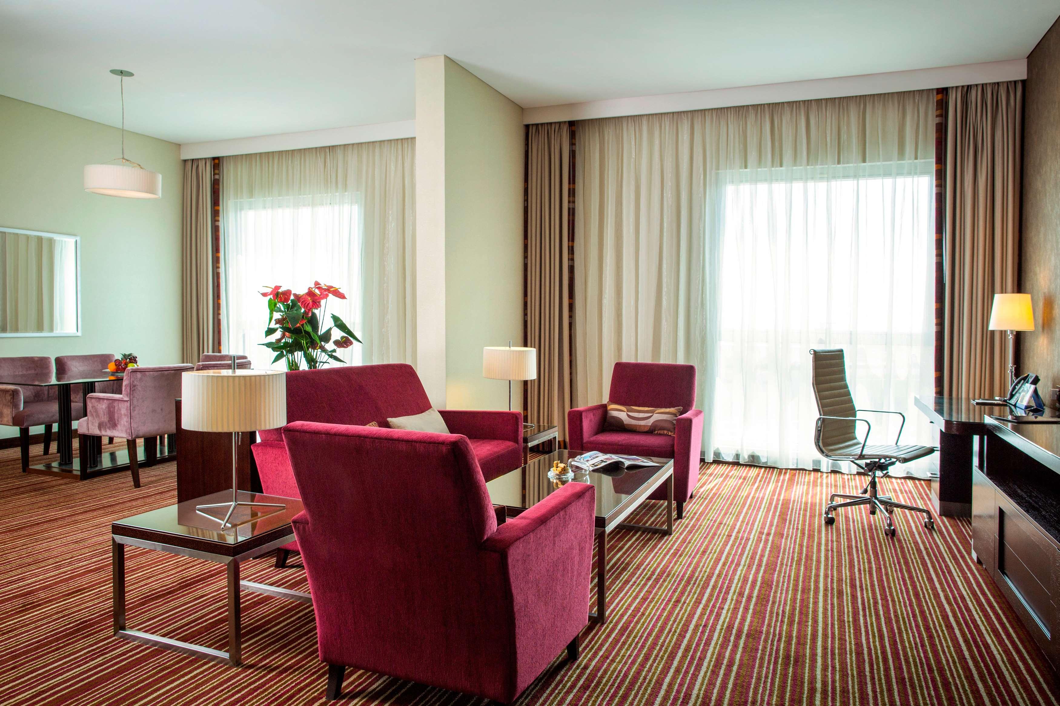 فندق Oryx Rotana | حجز الفنادق بأفضل الأسعار والعروض - سندباد لکل رحلاتک