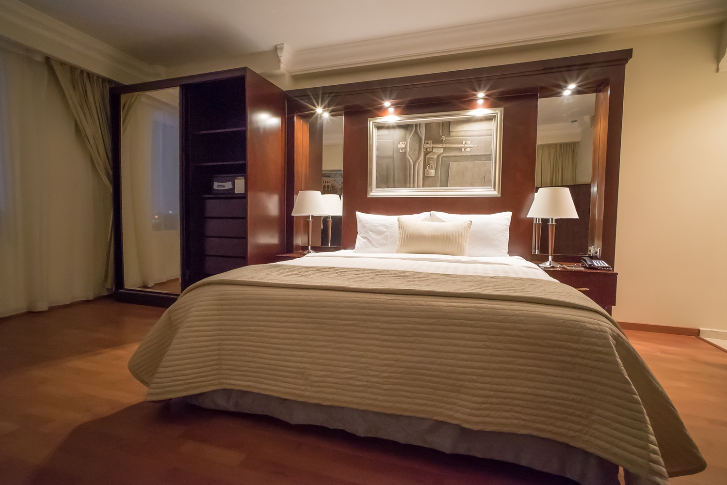فندق Best Western Plus Doha | حجز الفنادق بأفضل الأسعار والعروض - سندباد لکل رحلاتک