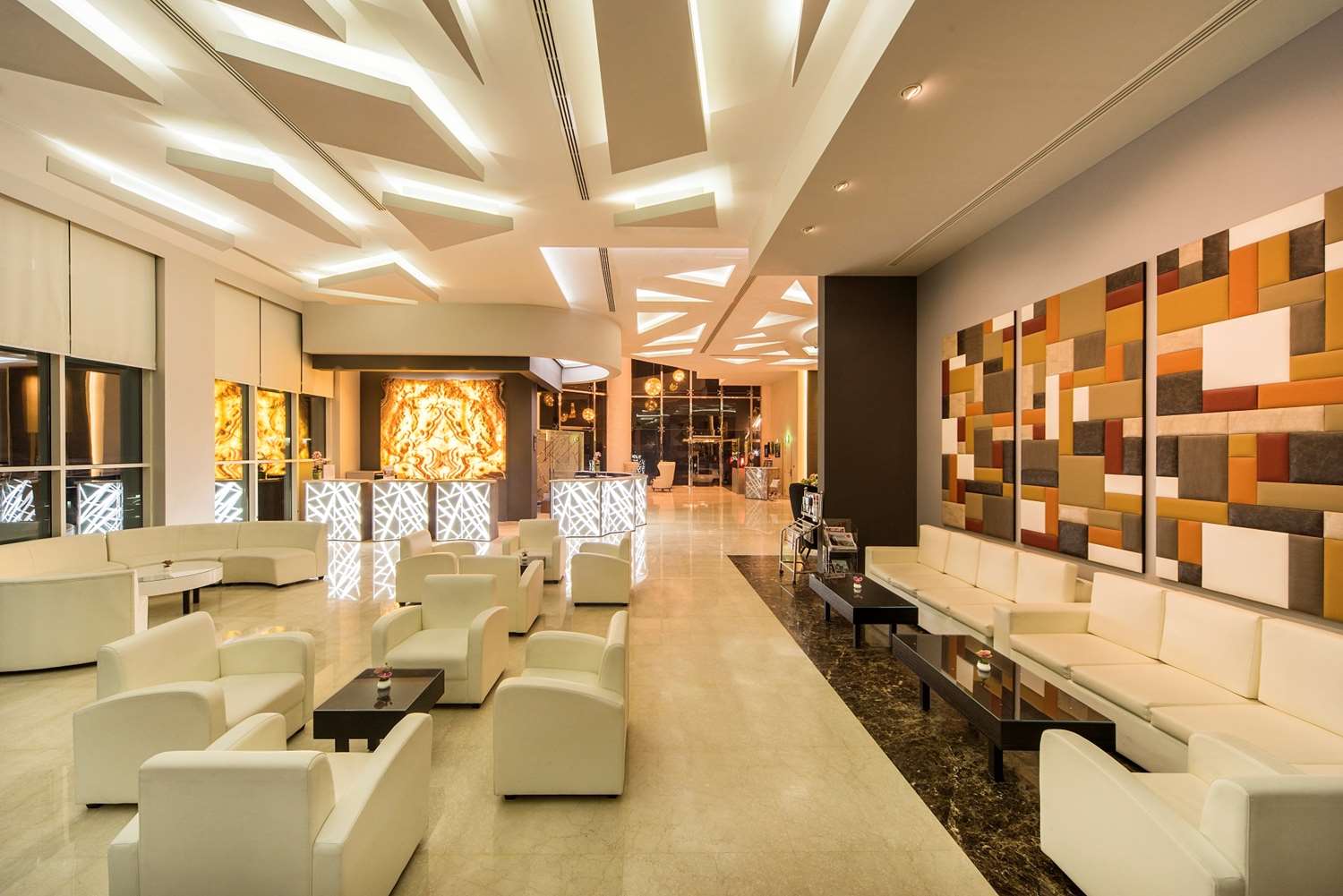 فندق Best Western Plus Doha | حجز الفنادق بأفضل الأسعار والعروض - سندباد لکل رحلاتک