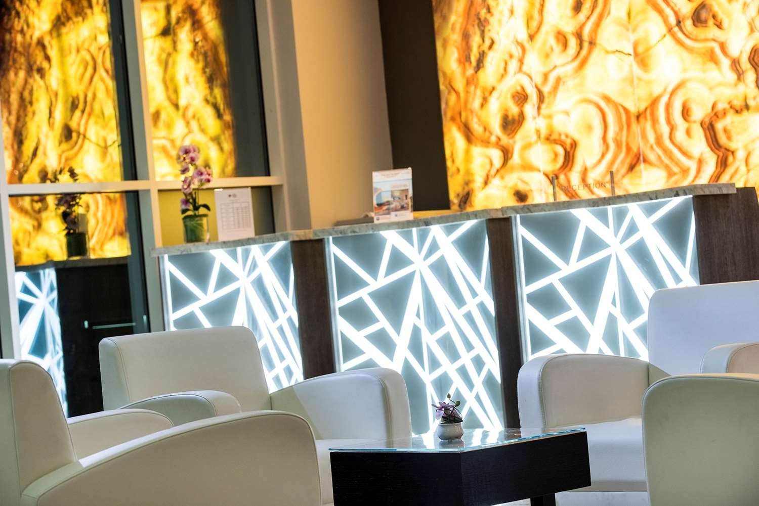 فندق Best Western Plus Doha | حجز الفنادق بأفضل الأسعار والعروض - سندباد لکل رحلاتک