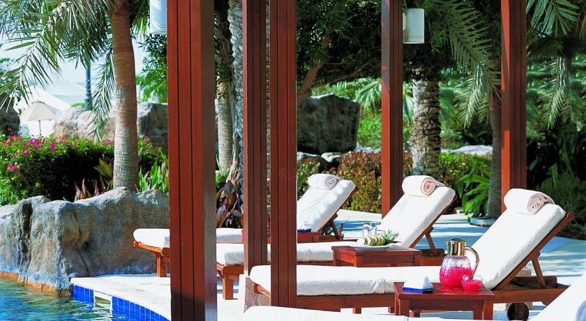 فندق The Ritz Carlton Doha | حجز الفنادق بأفضل الأسعار والعروض - سندباد لکل رحلاتک