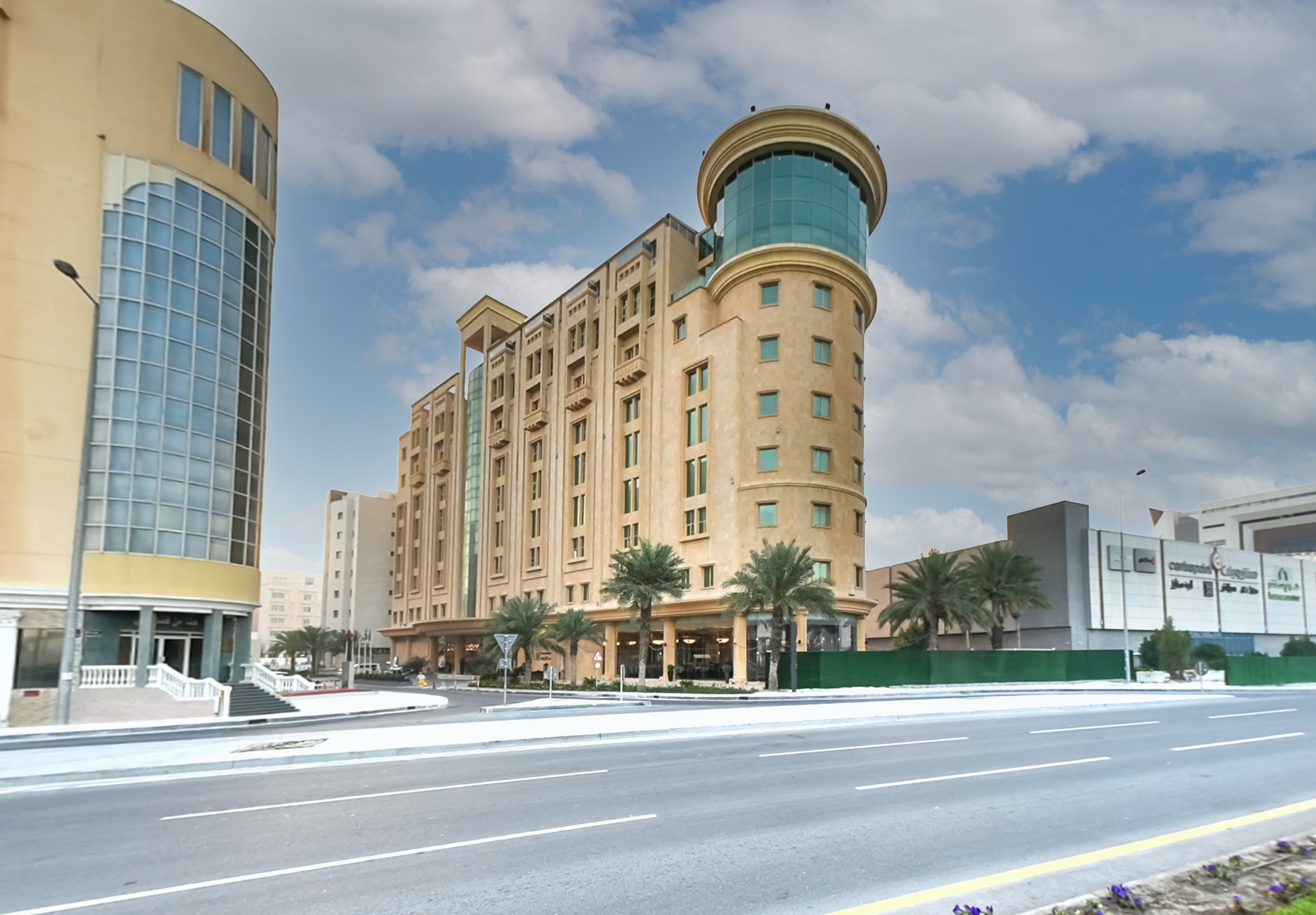 فندق Millennium Hotel Doha | حجز الفنادق بأفضل الأسعار والعروض - سندباد لکل رحلاتک