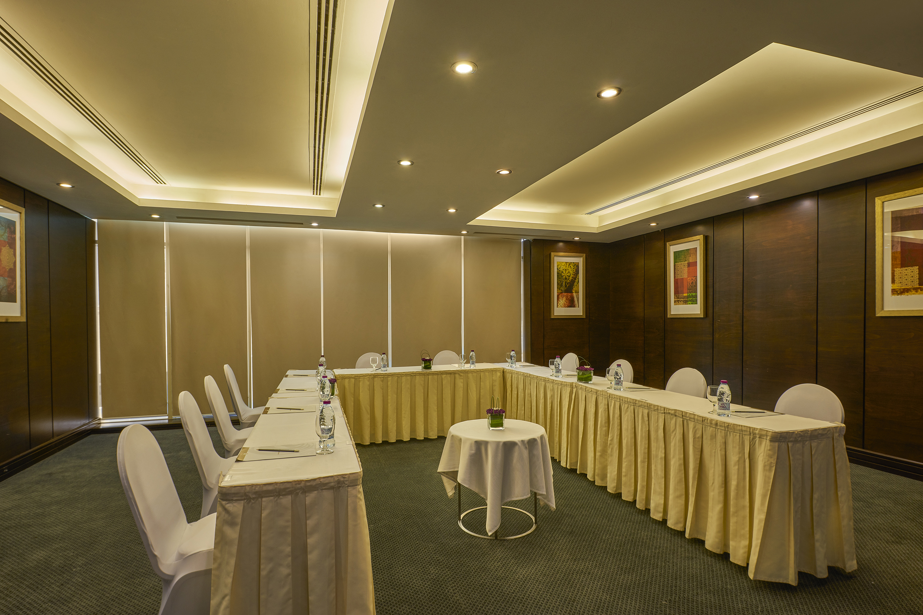 فندق Safir Doha Hotel | حجز الفنادق بأفضل الأسعار والعروض - سندباد لکل رحلاتک