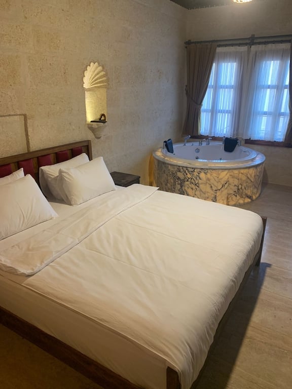 Uzay Cave Suite Hotel