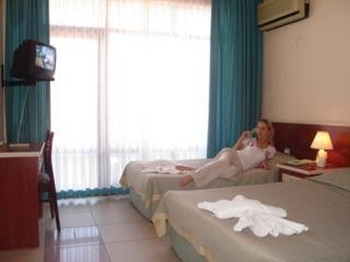 Kemer Hotel (45Km Away From Antalya)