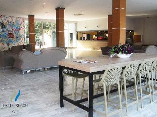 Latte Beach Hotel