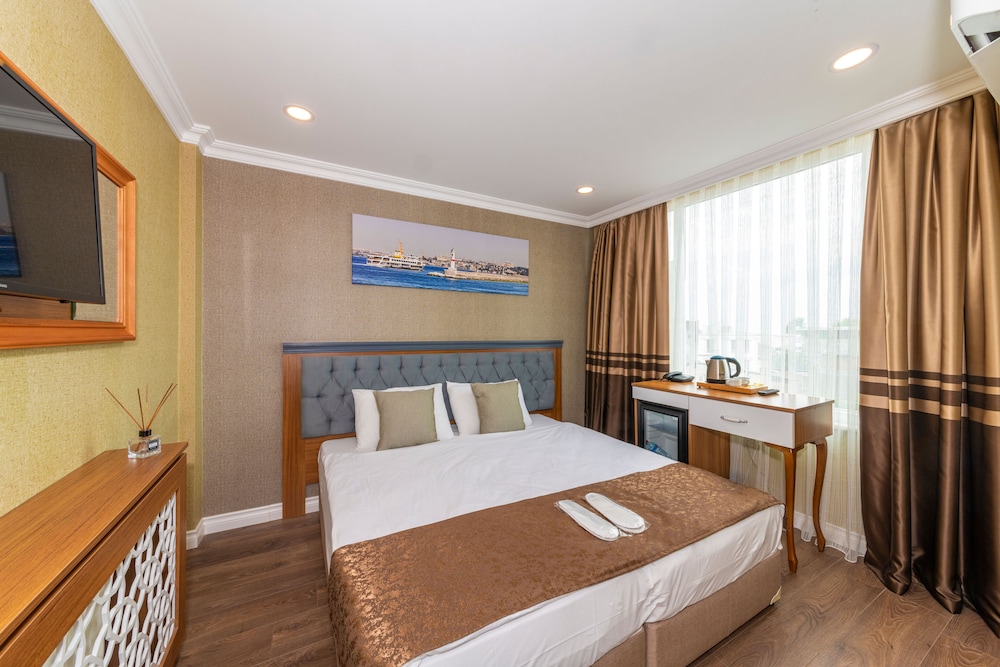 Golden Sand Hotel