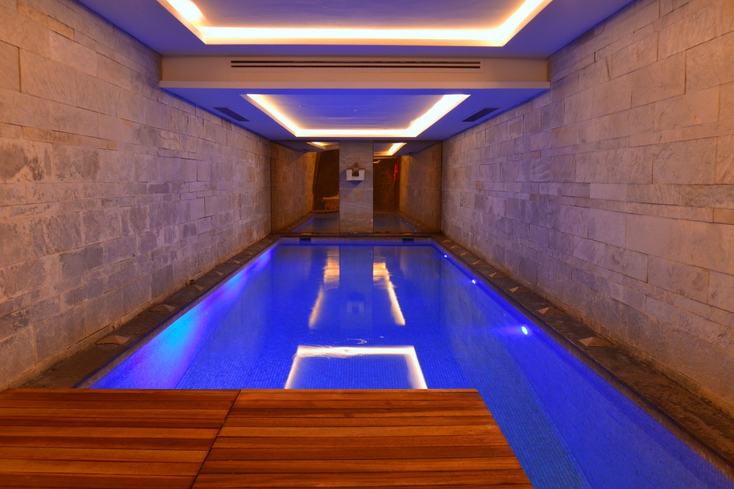Pera Tulip Hotel (also Known As Tulip By Molton Hotels)