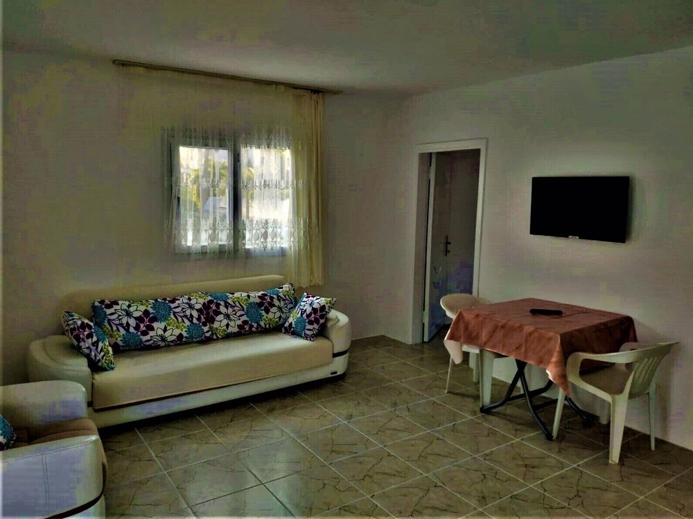 Dalyan Gurkan Apart Hotel (82Km Away From Marmaris)