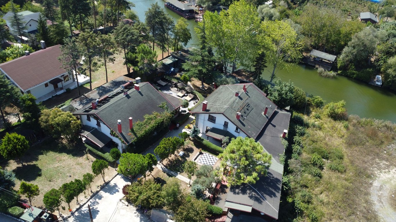Treetops Park Hotel