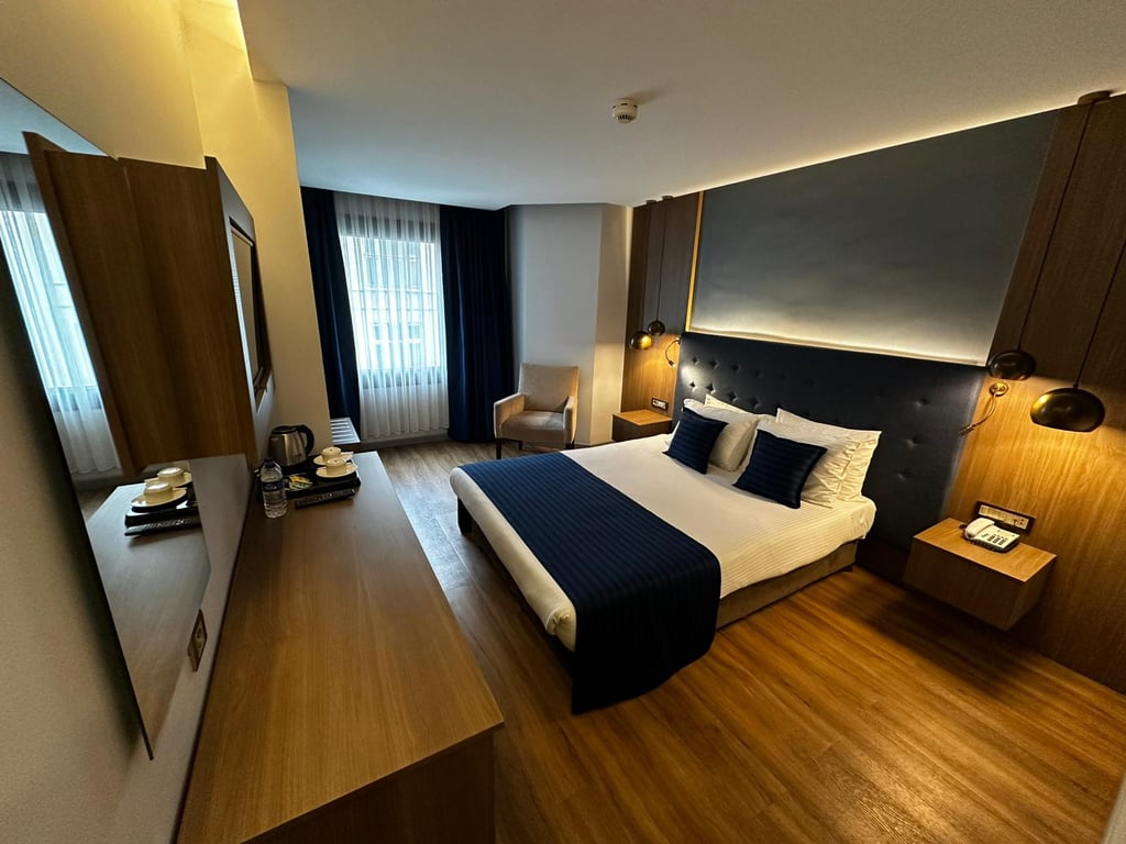 Revia Square Hotel