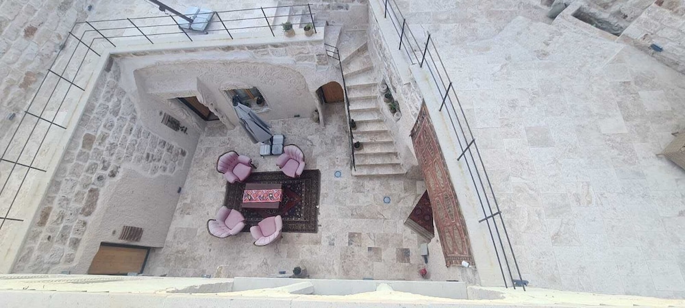 Memories Cave House(no Front Desk Please Contact The Property 5 Days In Advance)