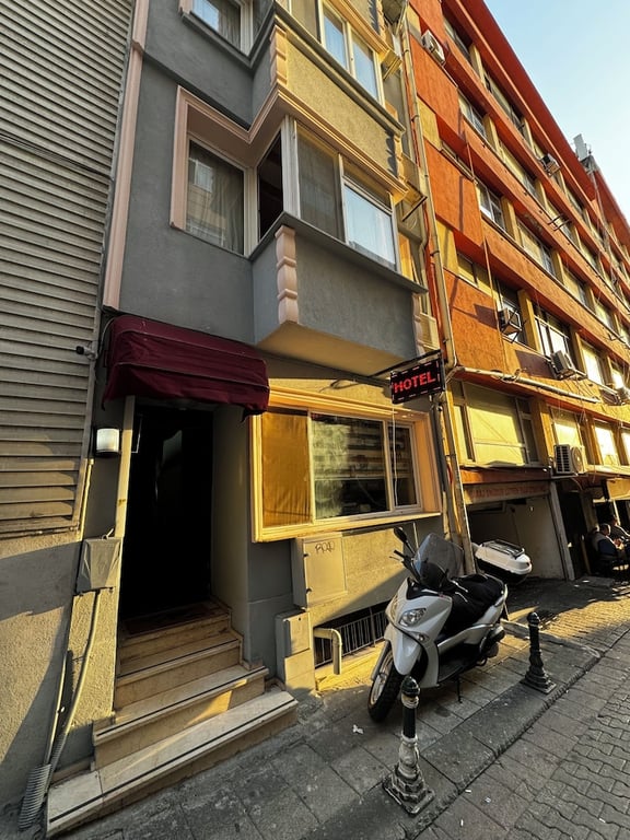 Gold Pansiyon Hotel