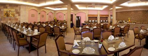 Petra Guest House Hotel