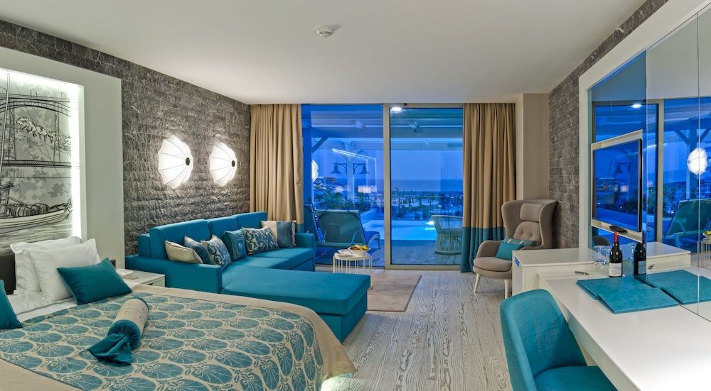 Sueno Hotels Deluxe Belek All Inclusive (38km Away From Antalya)