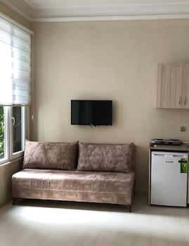 Euro Side Suites