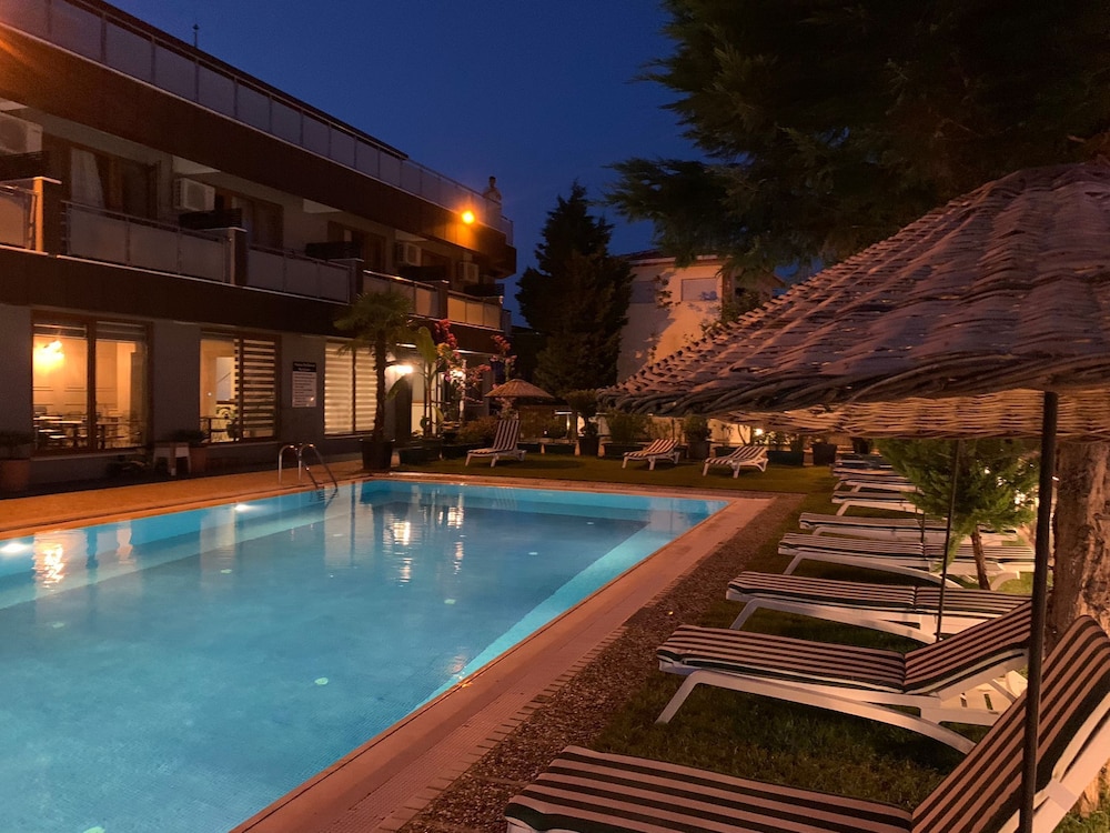 Akcay Zeytin Otel