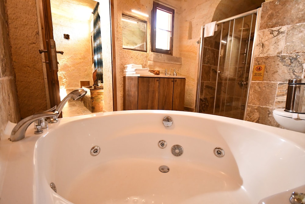 Nostalji Cave Suit Hotel