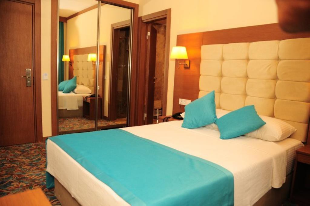 Liona Hotel And Spa