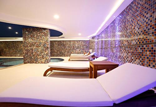 Royal Uzungol Hotel And Spa