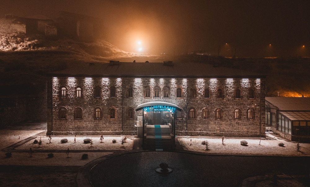 Ve Hotel Kars