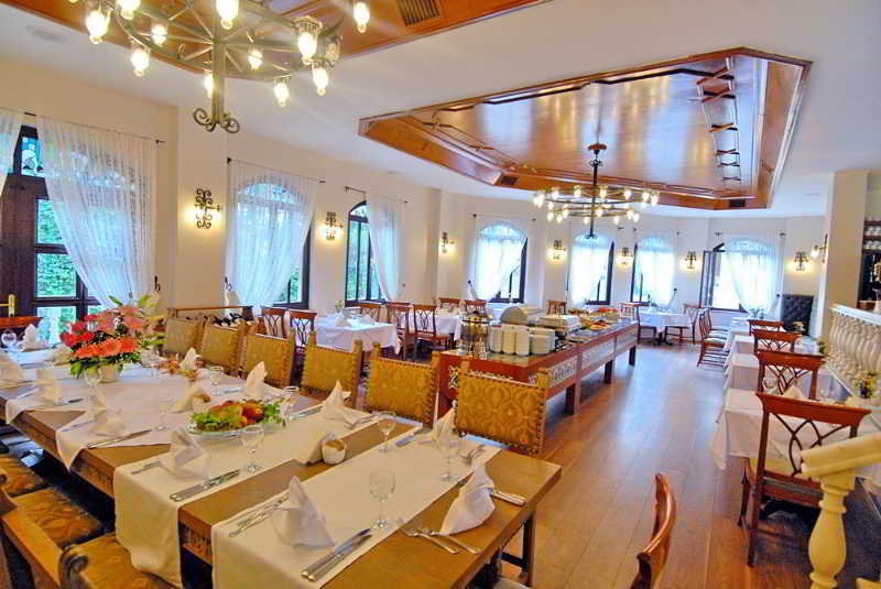 Aspen Hotel Special Class