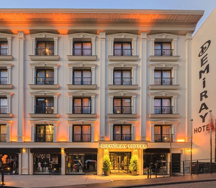Demiray Hotel