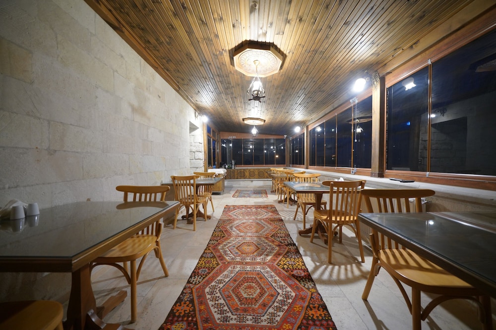 Kaya Konak Cave Hotel
