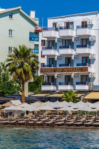 Reis Beach Hotel(also Known As Reis Beach Hotel And Restaurant)