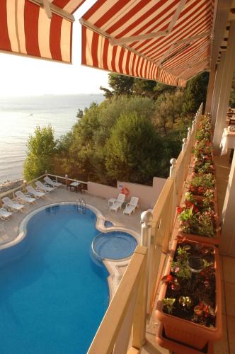 Kilyos Kale Hotel (39 Km Away From Istanbul)