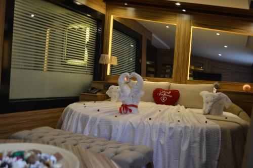 Yeni Otel