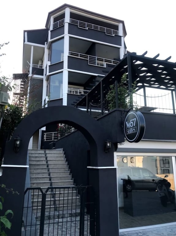 No57 Suites