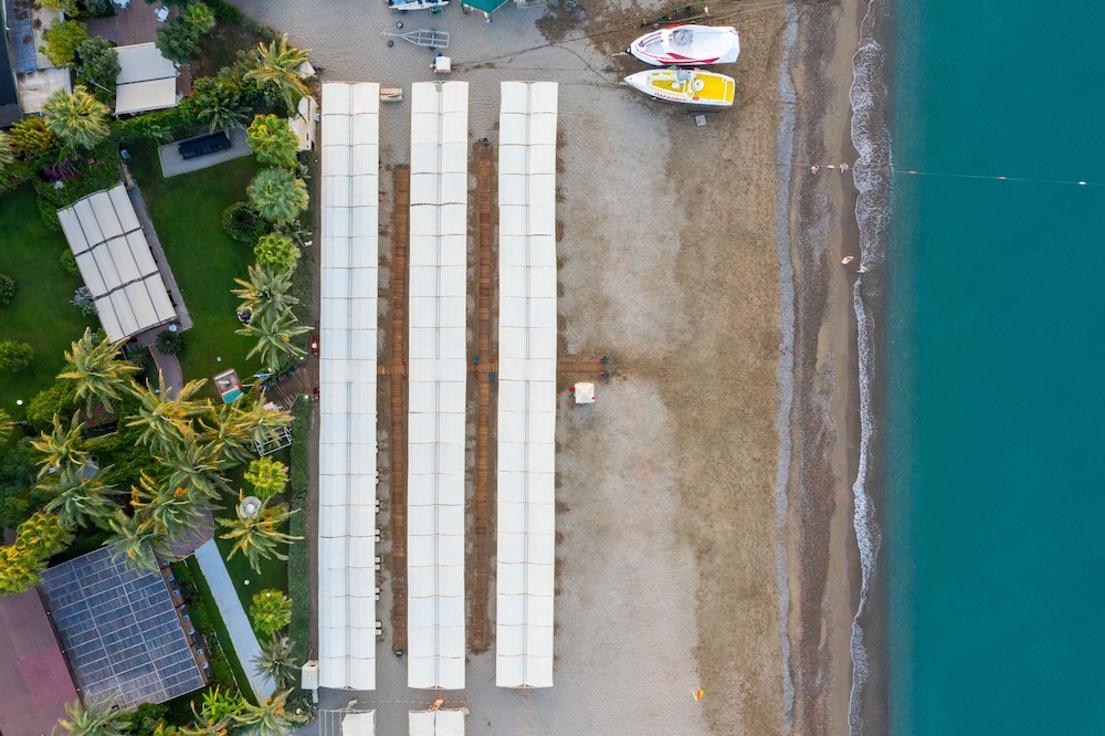 Aydinbey Famous Resort All Inclusive (50 Km Away From Antalya)(Does Not Accept Men Only Bookings)