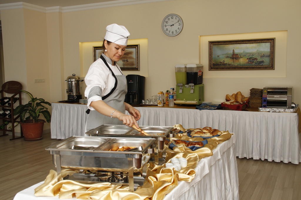 Sahil Hotel Pendik(Also Known As Sahil Butik Hotel)(39 Km Away From Istanbul)