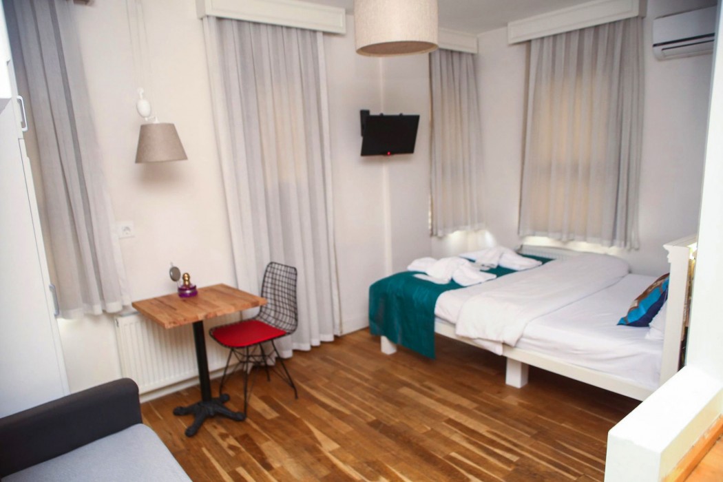 Neva Flats Apartment (No Front Desk Guests Arriving Late Won'T Be Able To Check In Until The Next Morning)