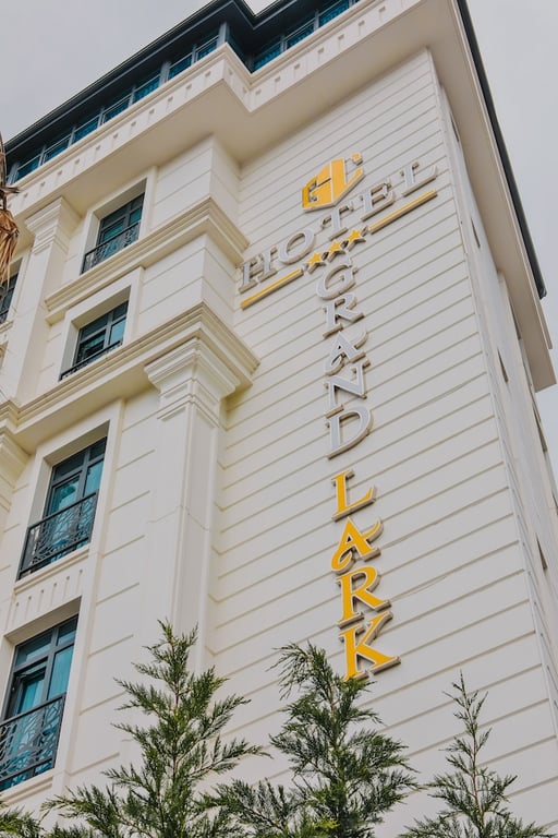 Grand Lark Otel (31Km Away From Istanbul Center)