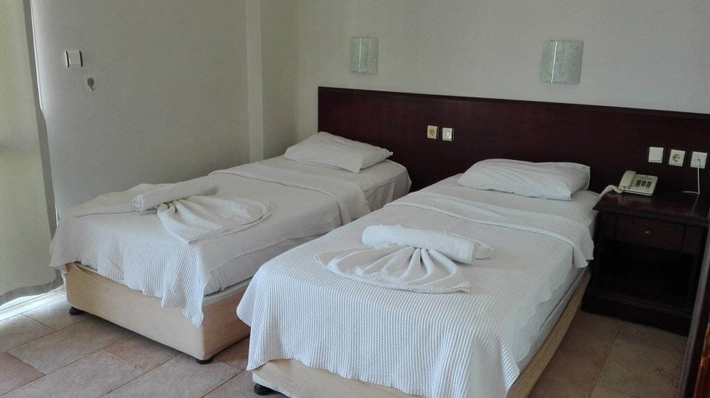 Es Apartments (no Front Desk Need To Contact Property 7 Days In Advance)