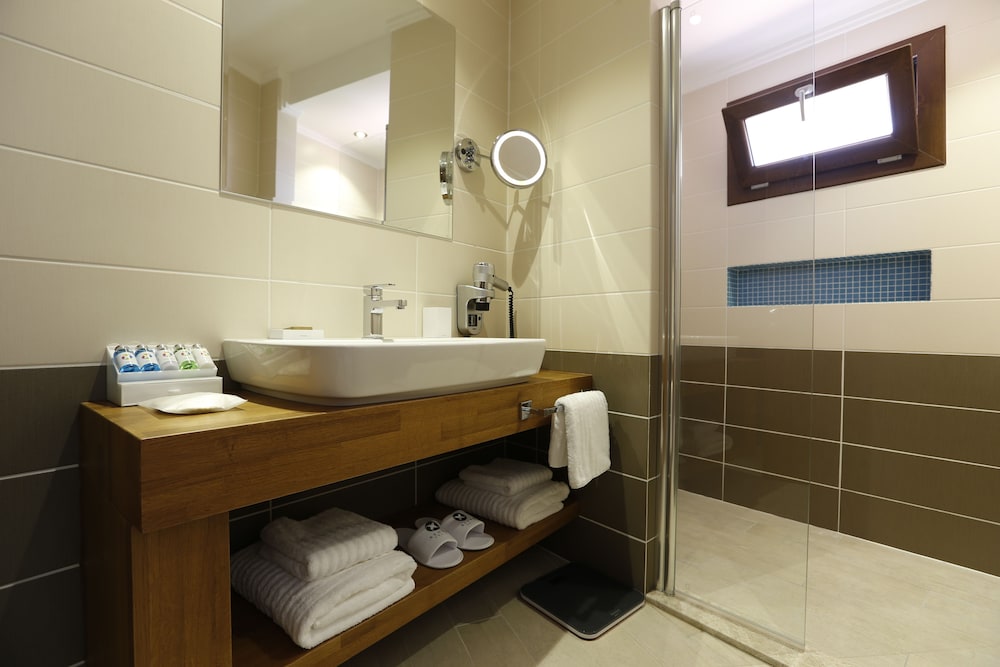 Renka Hotel And Spa (27 Km Away From Fethiye)