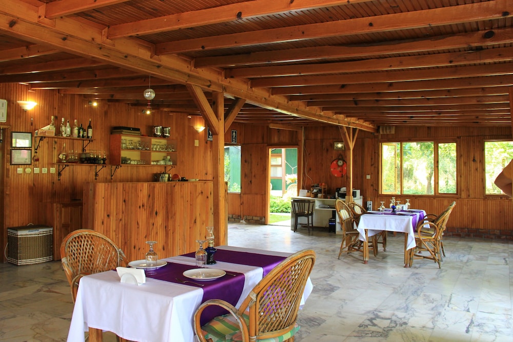 Esralina Pension (no Front Desk) 79km Away From Antalya