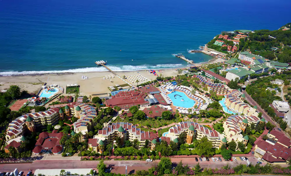 Family Life Pascha Bay (125 Km Away From Antalya)